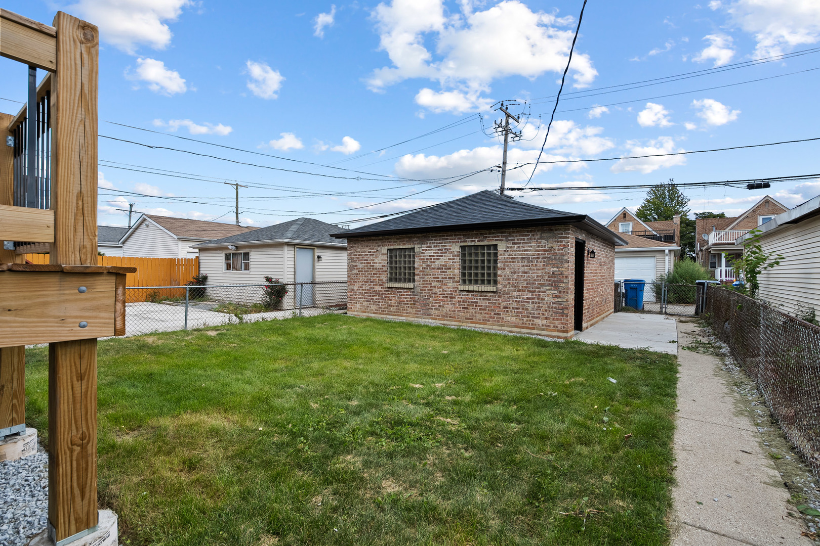 3529 N Nottingham Avenue, Chicago, IL 60634