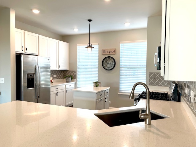 546 Cimmaron Circle, Crystal Lake, IL 60012