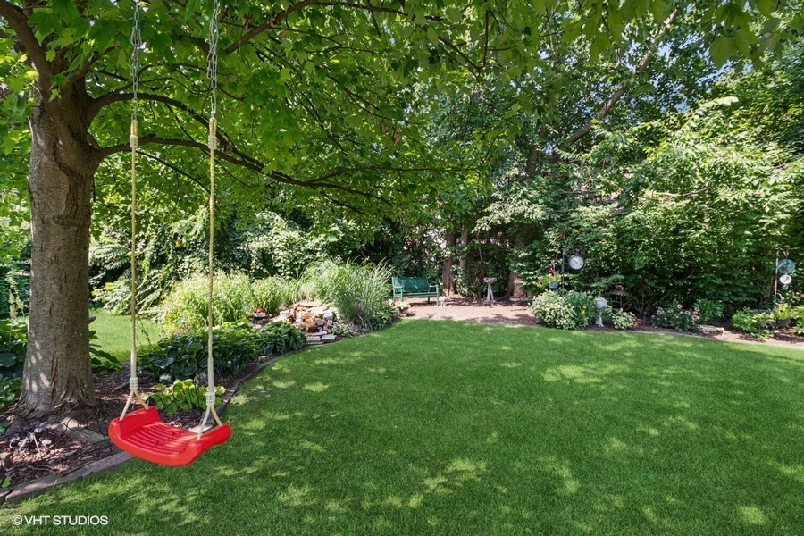 12646 S 69th Court, Palos Heights, IL 60463
