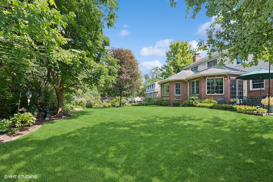 12646 S 69th Court, Palos Heights, IL 60463