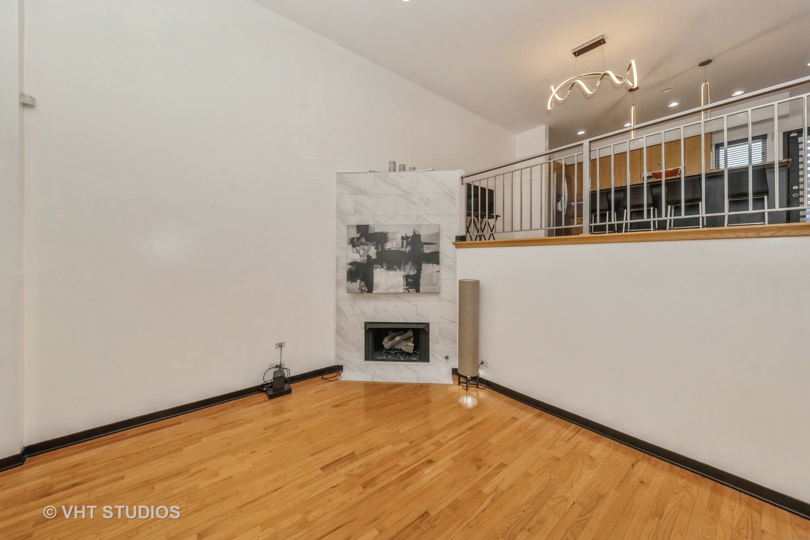 834 E 45th Street, Chicago, IL 60653