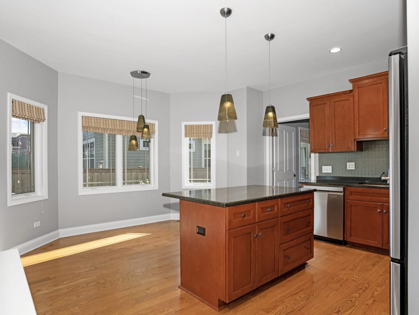 841 Rogers Street, Downers Grove, IL 60515