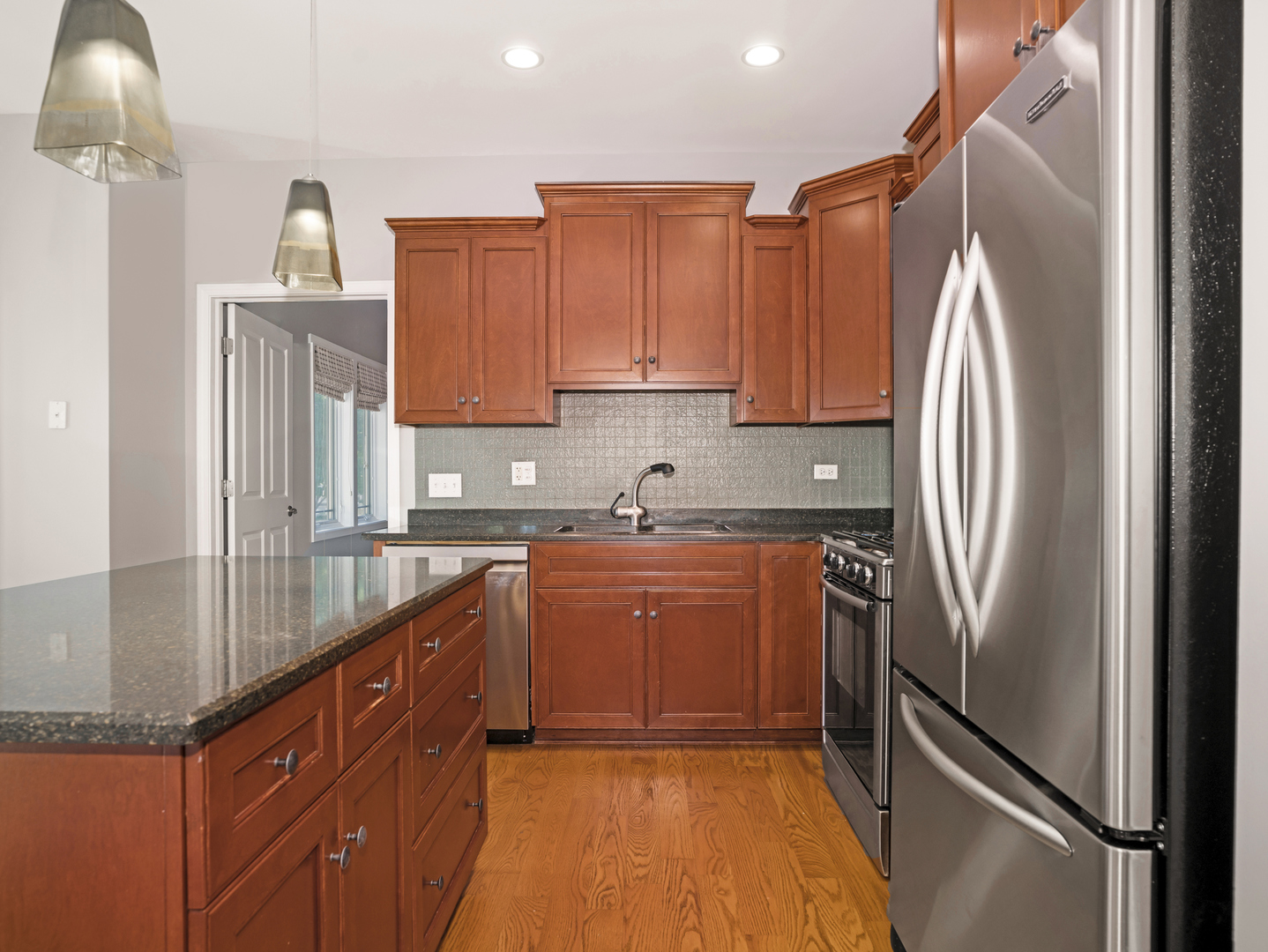 841 Rogers Street, Downers Grove, IL 60515