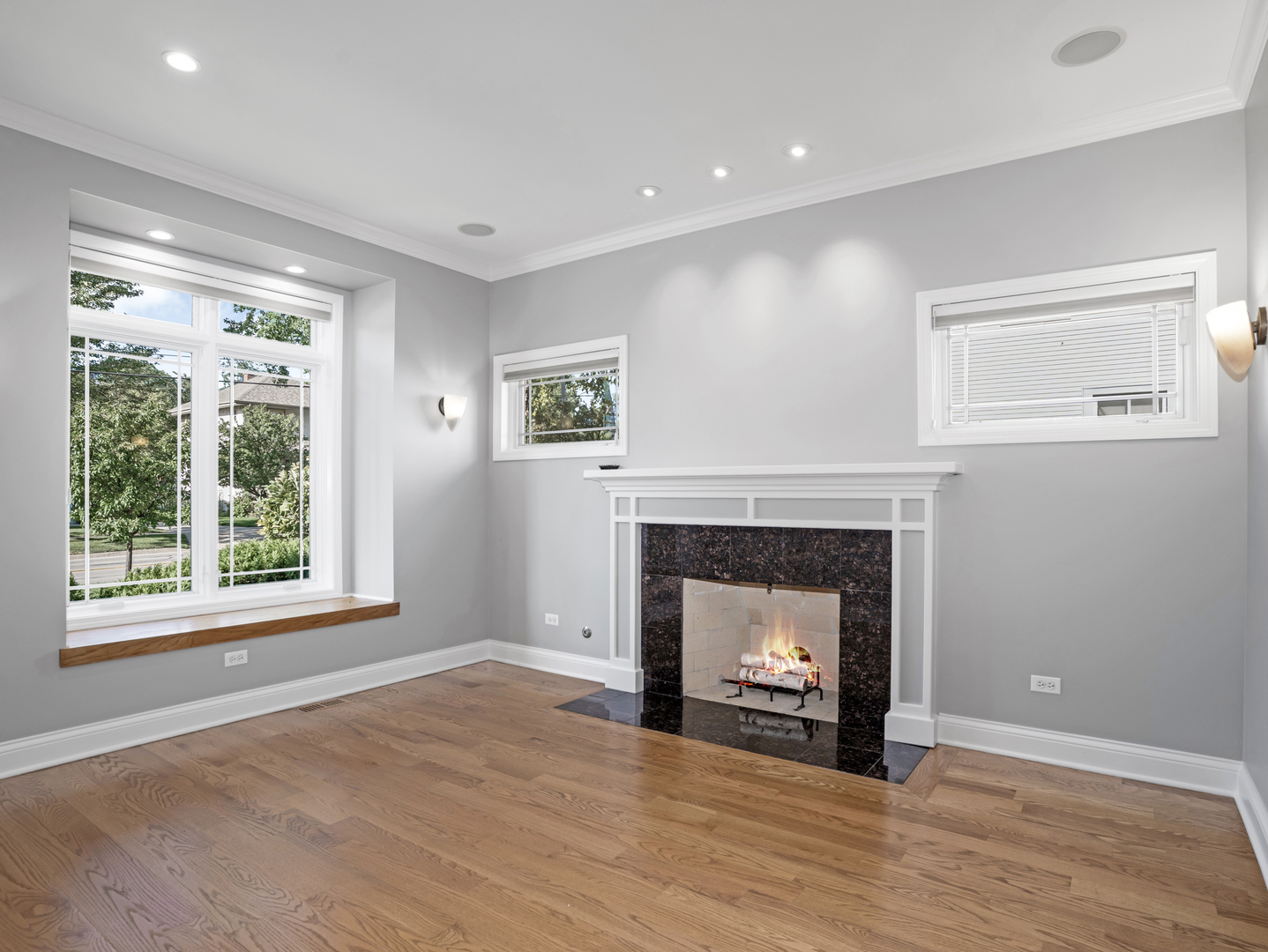 841 Rogers Street, Downers Grove, IL 60515