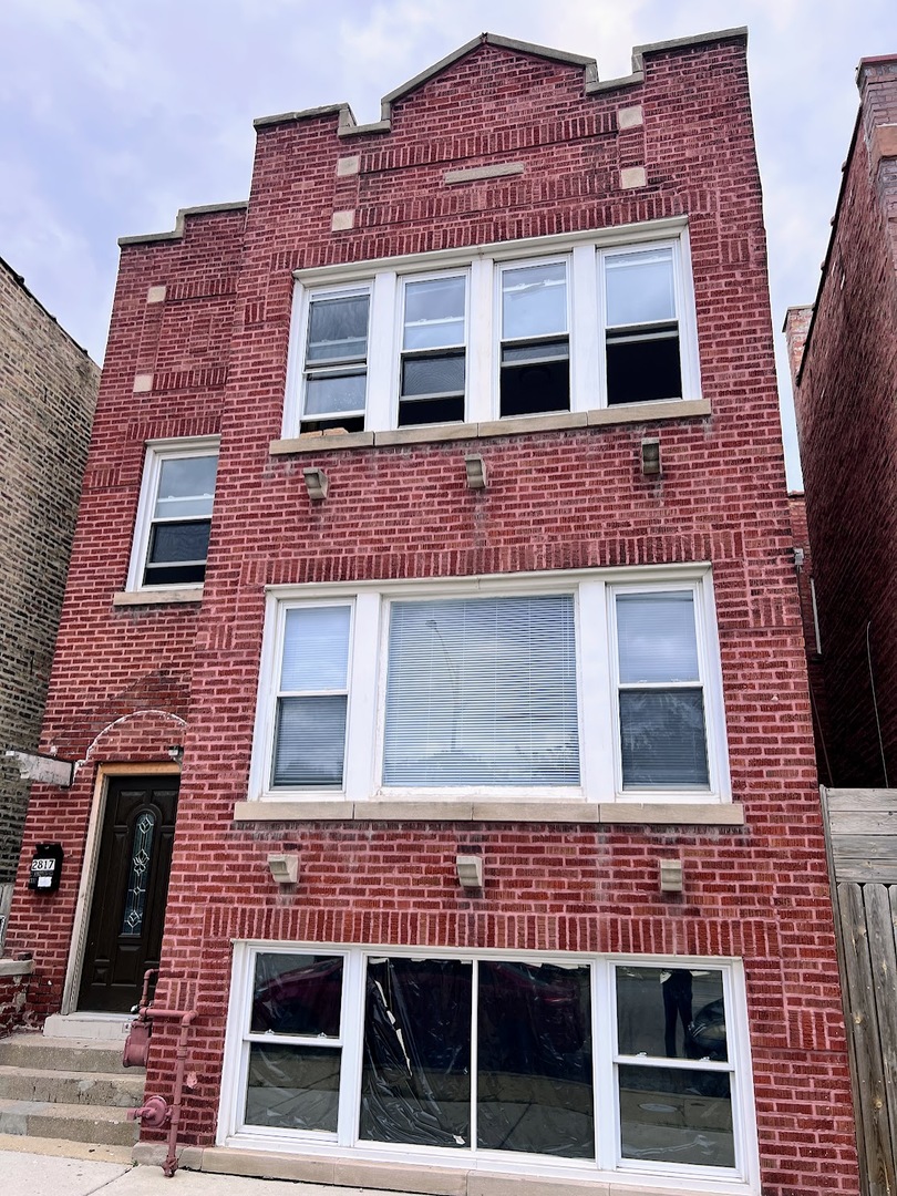 2817 N CLYBOURN Avenue #2, Chicago, IL 60618