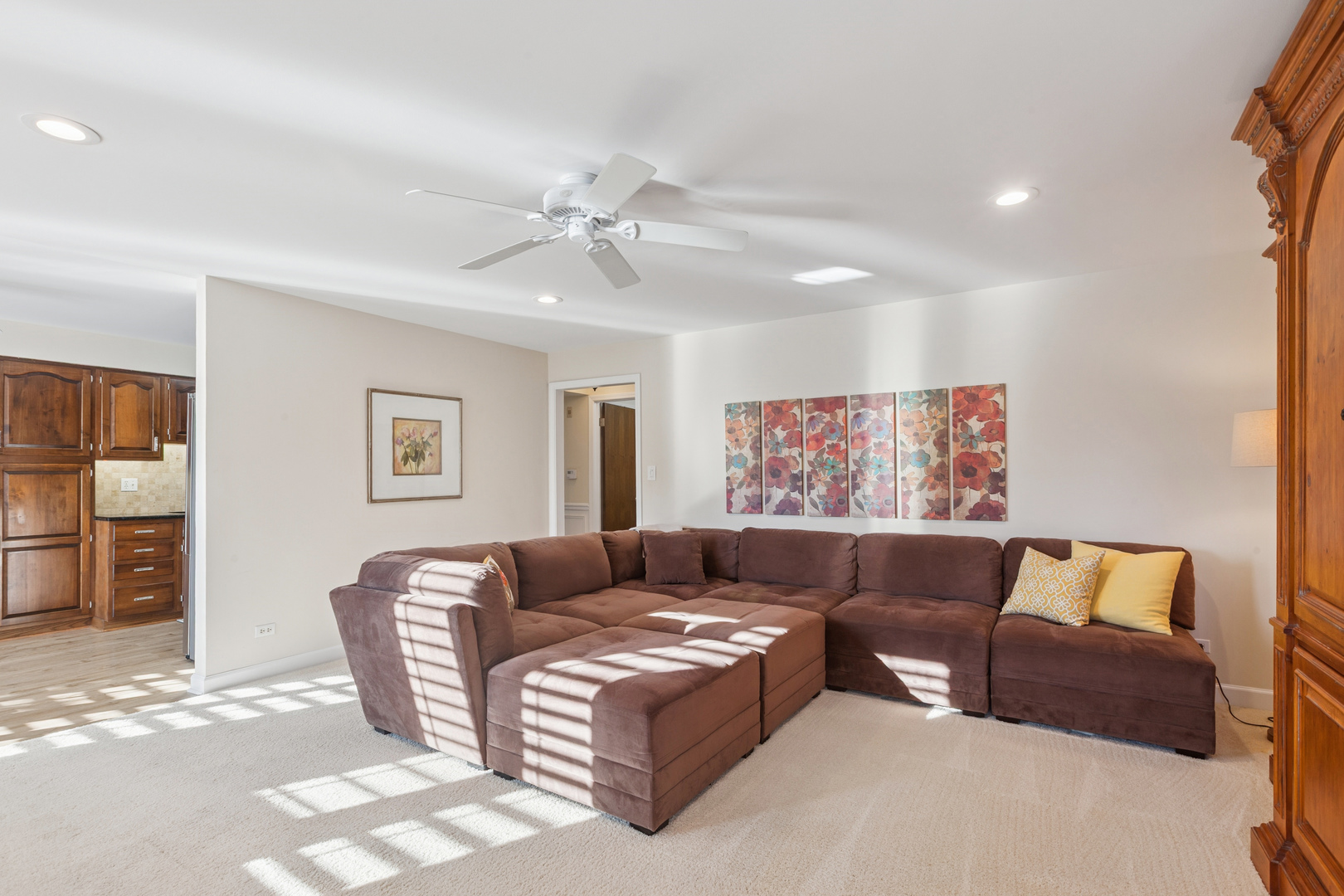 701 Lake Hinsdale Drive #309, Willowbrook, IL 60527