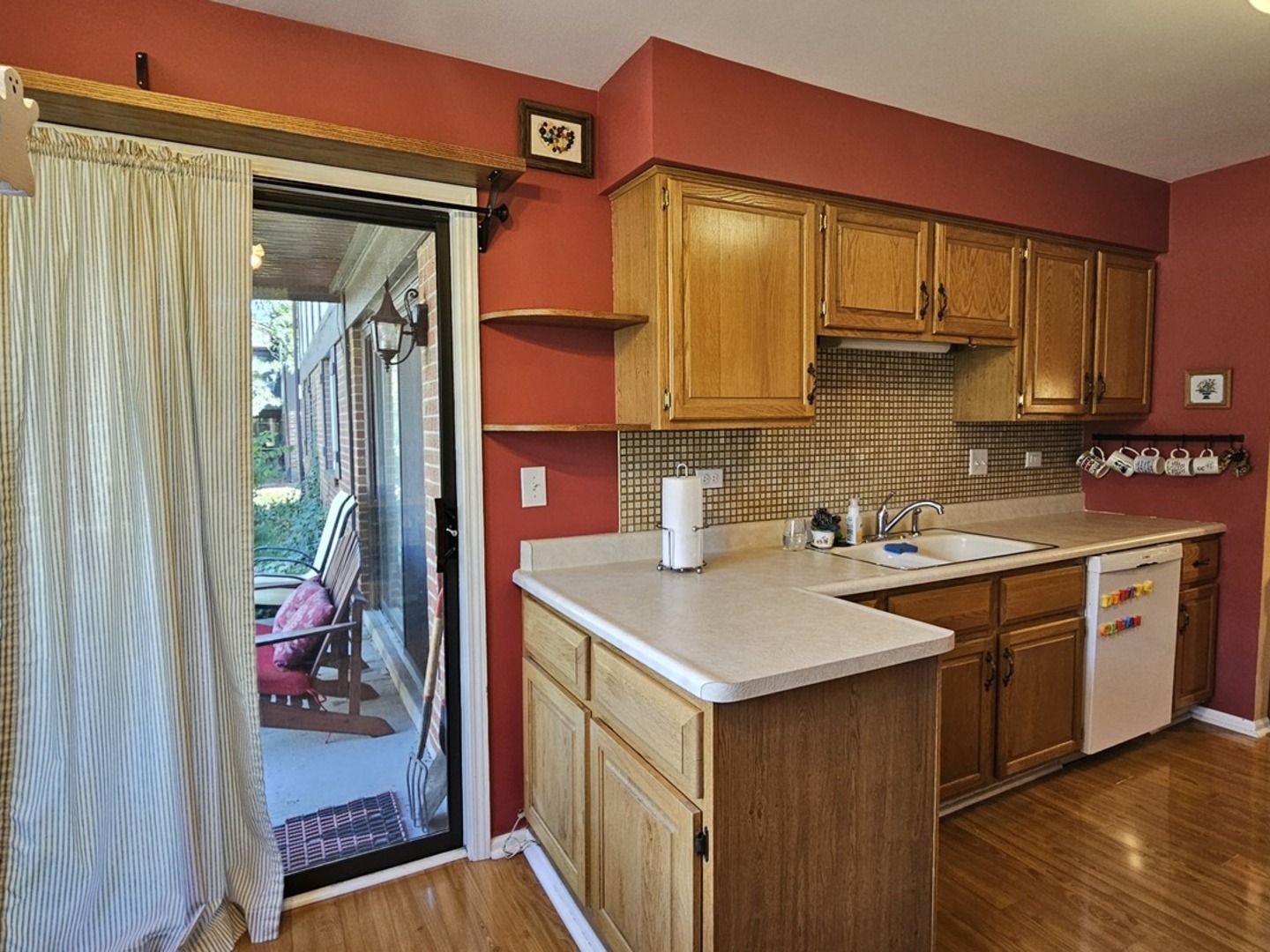 230 Windsor Lane #A, Willowbrook, IL 60527