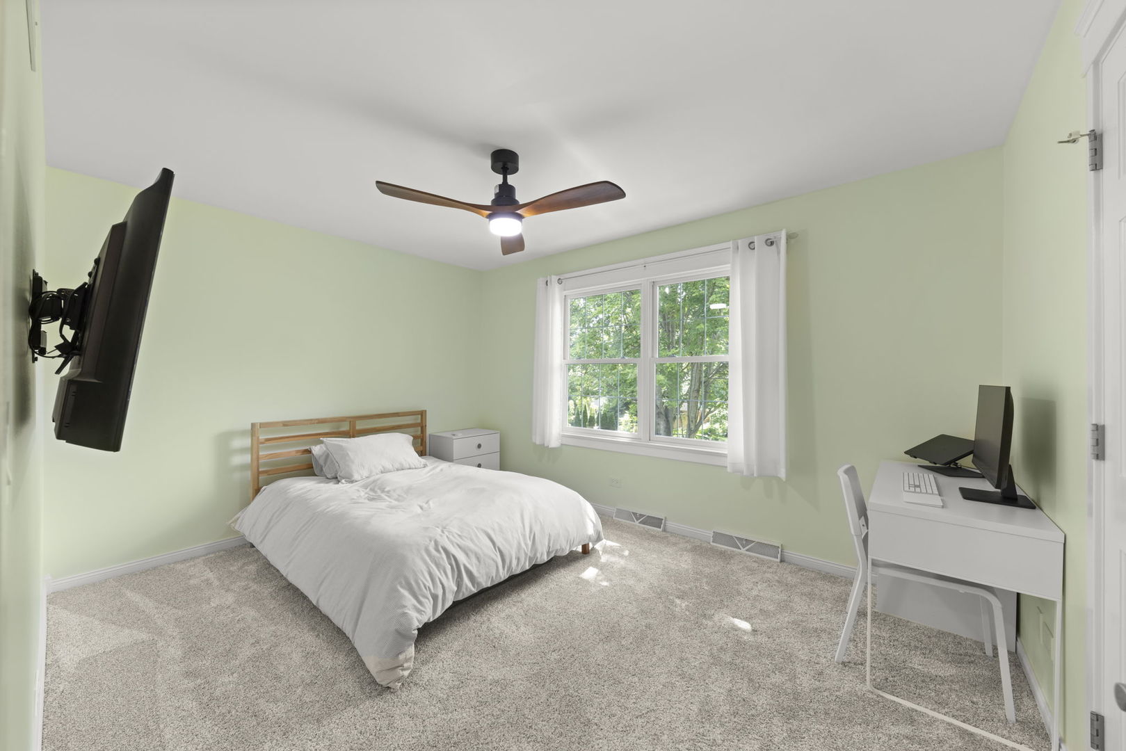1434 Culpepper Drive, Naperville, IL 60540