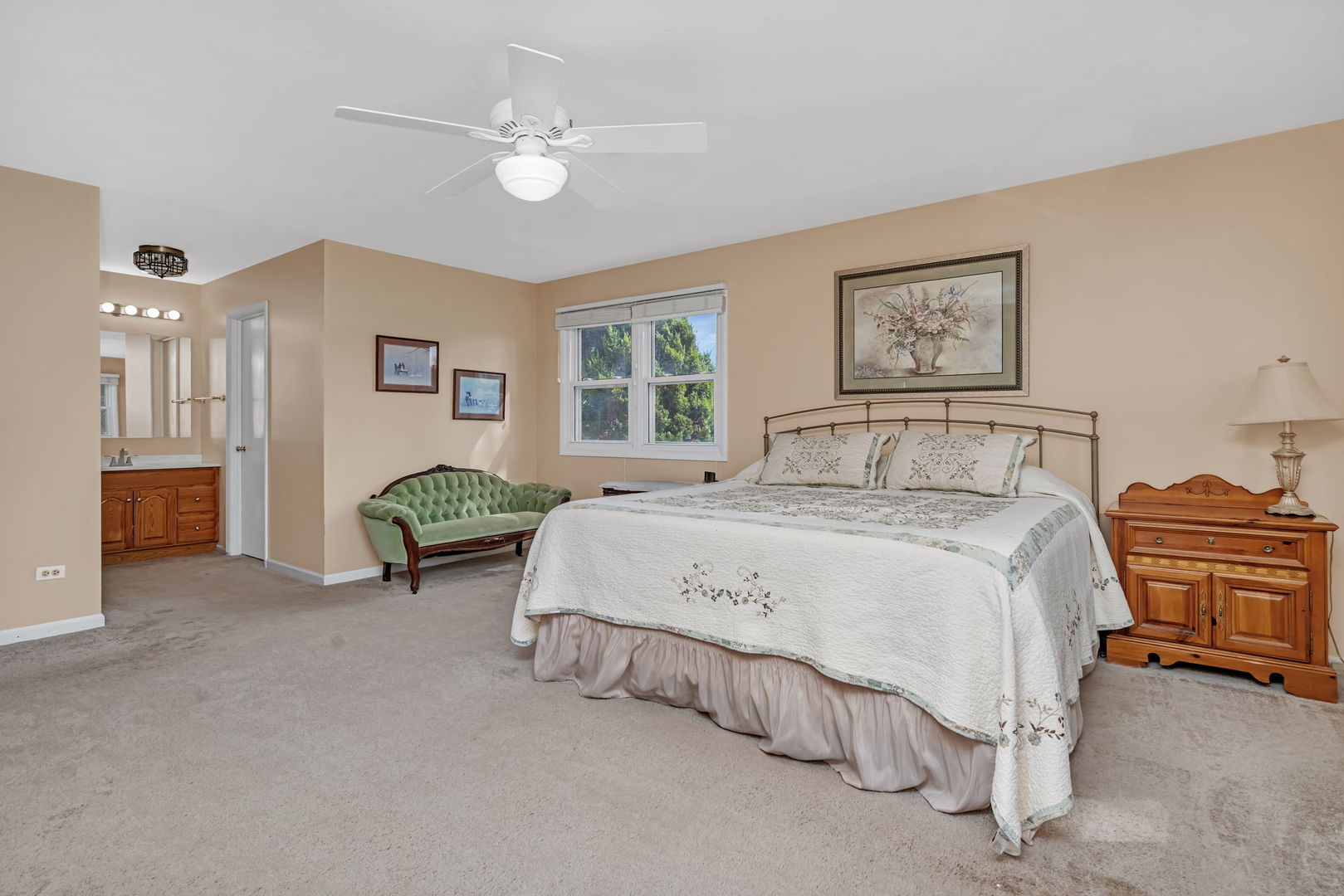5N575 Abilene Trail, Bloomingdale, IL 60108