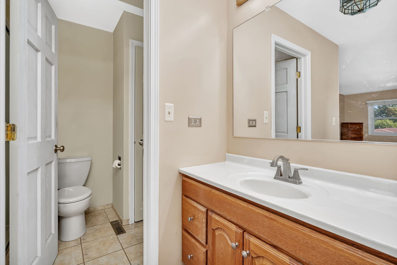 5N575 Abilene Trail, Bloomingdale, IL 60108