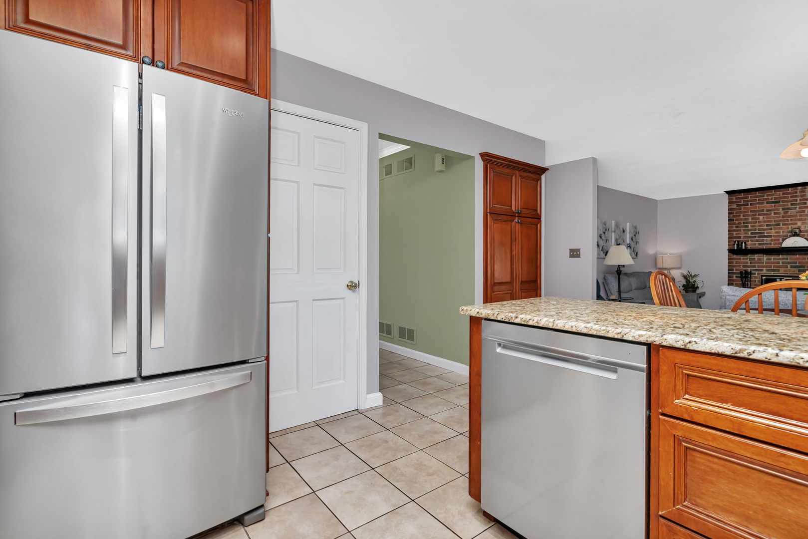 5N575 Abilene Trail, Bloomingdale, IL 60108