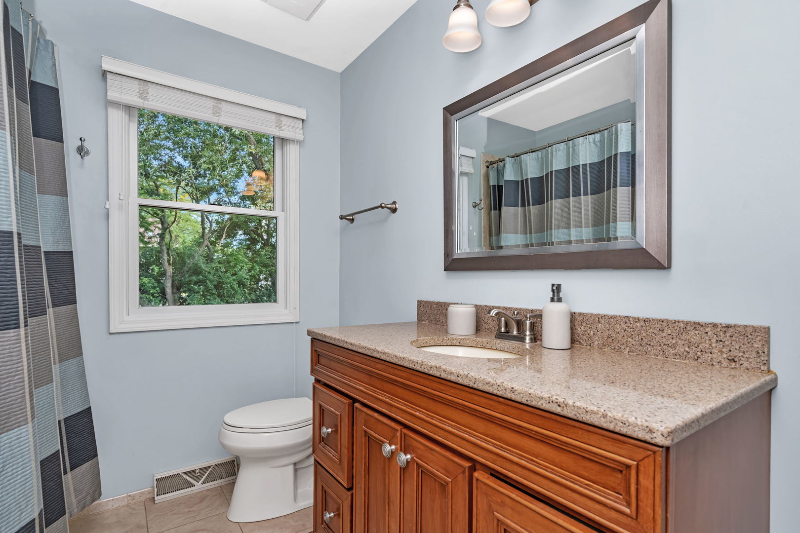 5N575 Abilene Trail, Bloomingdale, IL 60108