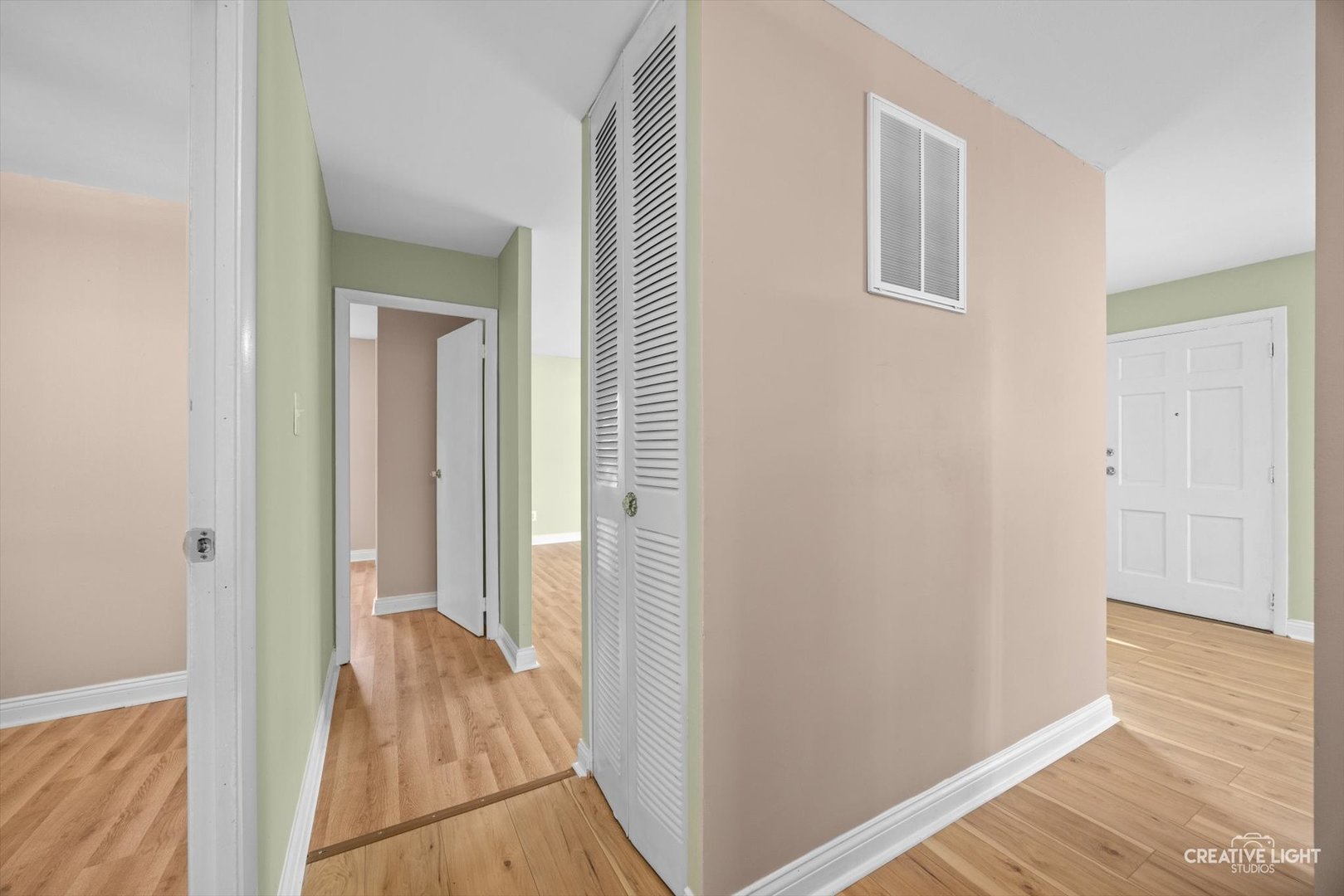 1806 E Sauk Trail, Sauk Village, IL 60411