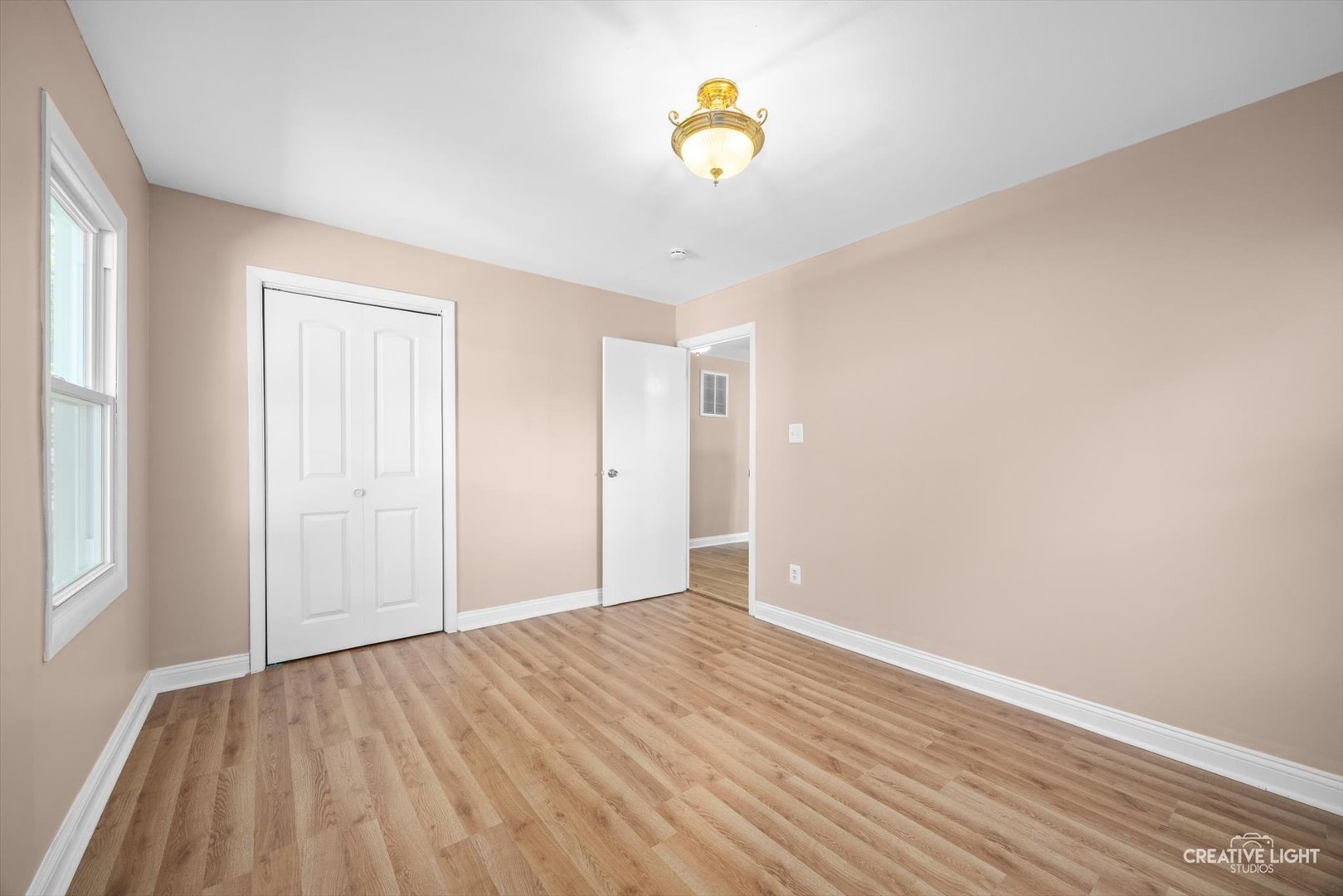 1806 E Sauk Trail, Sauk Village, IL 60411