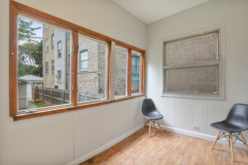 1026 S Austin Boulevard, Oak Park, IL 60304