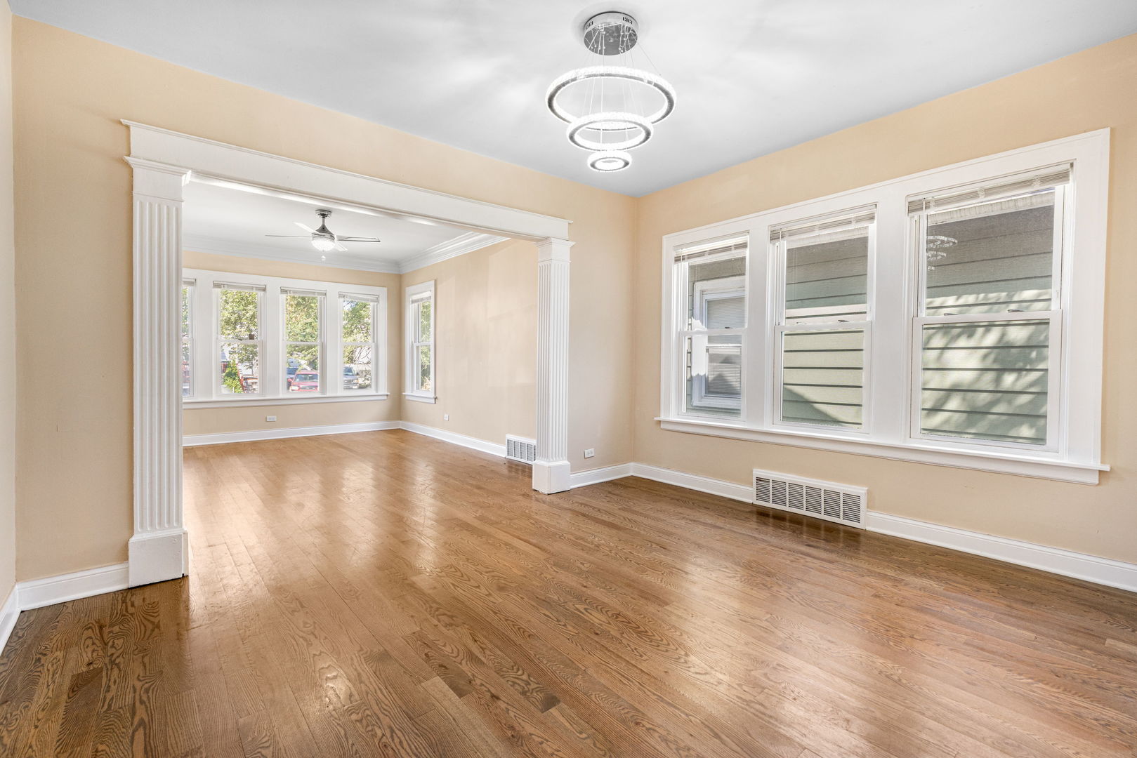 325 W 107th Street, Chicago, IL 60628