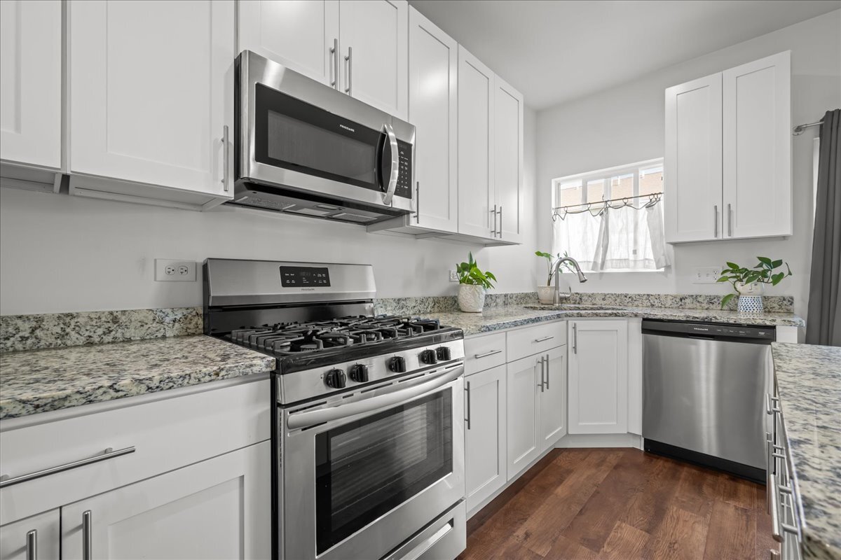 1341 Carolyn Court, Yorkville, IL 60560