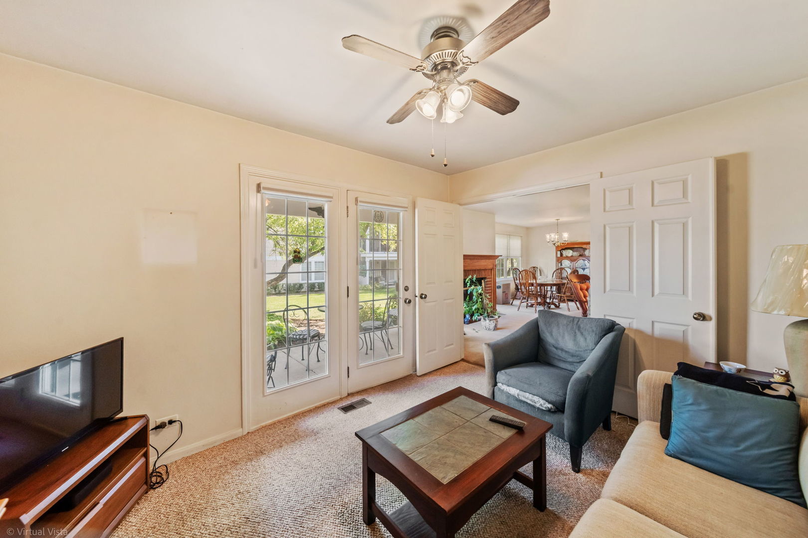 1311 Nutmeg Court #A, Mount Prospect, IL 60056