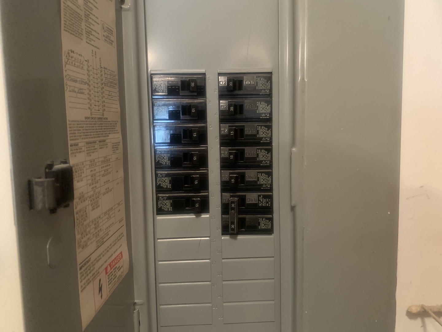 1311 Nutmeg Court #A, Mount Prospect, IL 60056