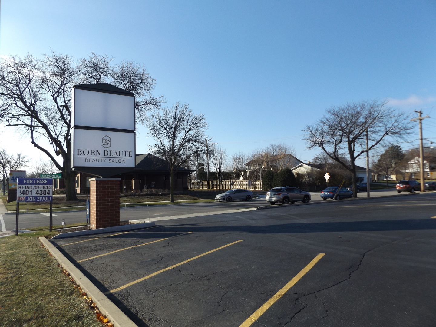 1052 S Arlington Heights Road, Arlington Heights, IL 60005
