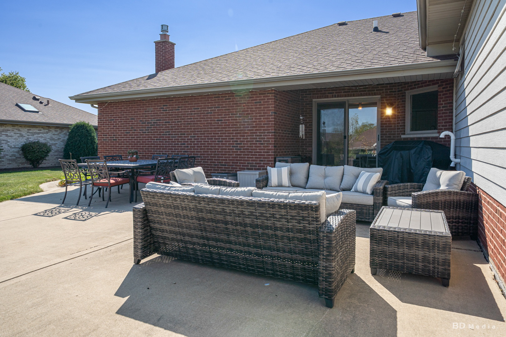 22151 Clove Drive, Frankfort, IL 60423