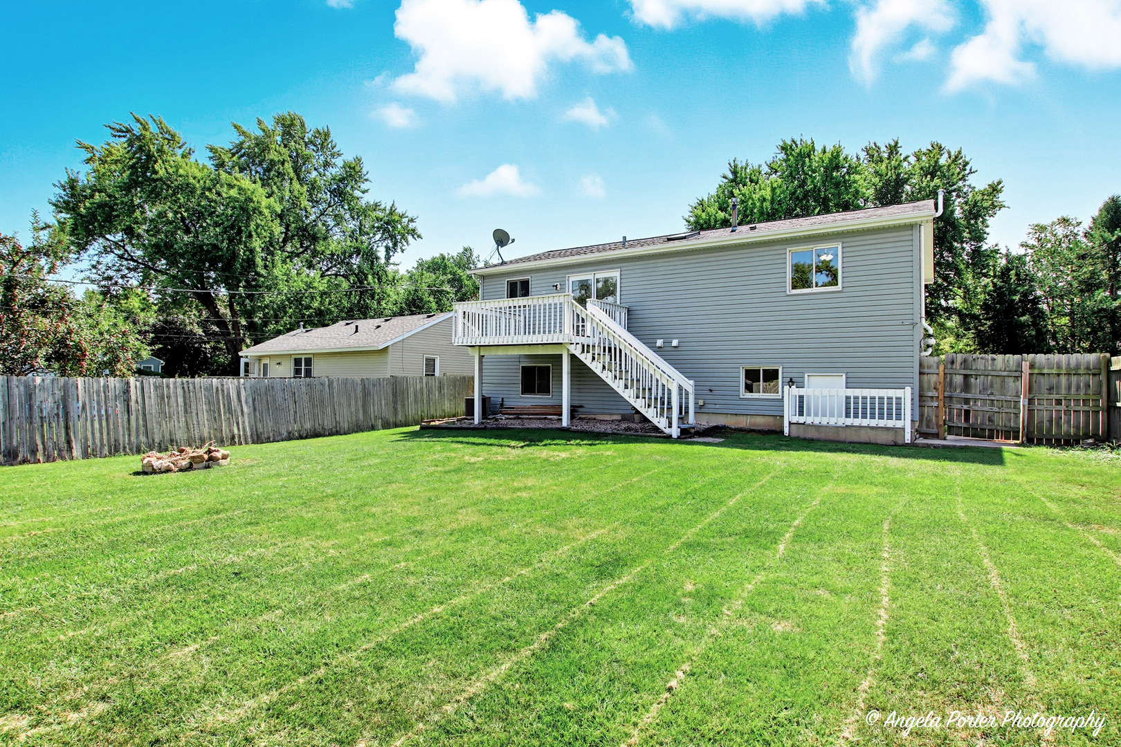 8712 Ramble Road, Wonder Lake, IL 60097