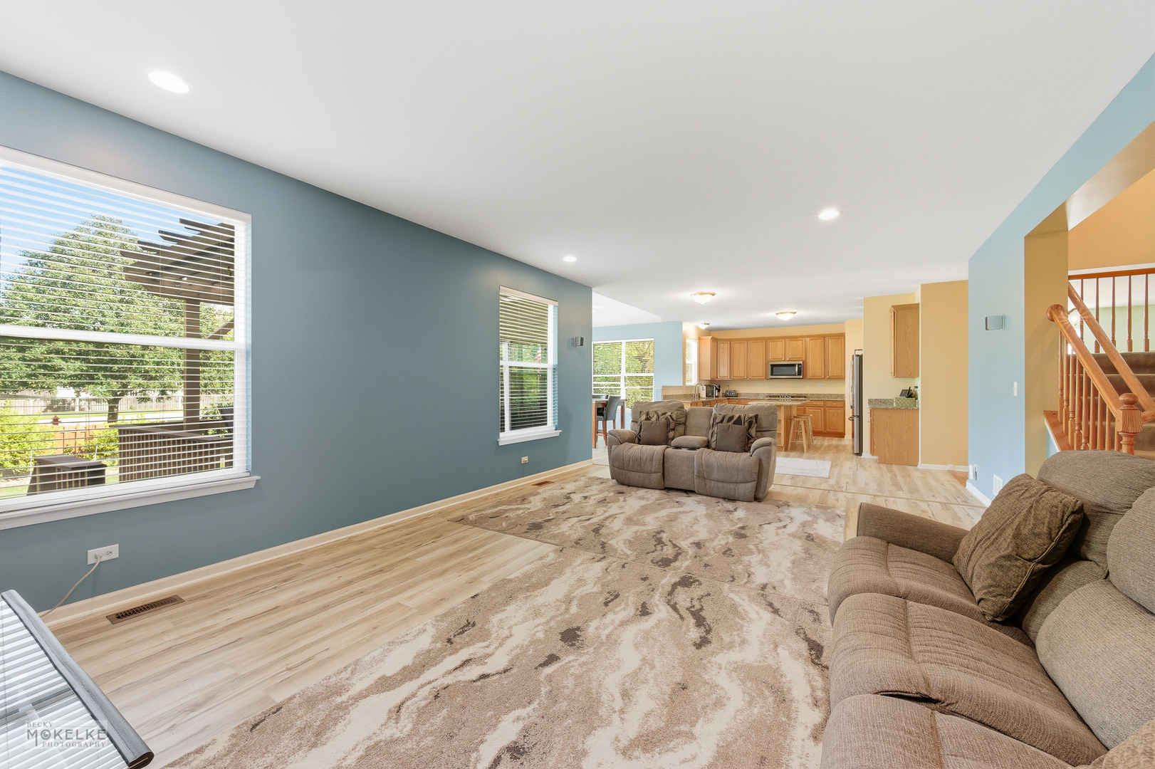 621 Mansfield Way, Oswego, IL 60543