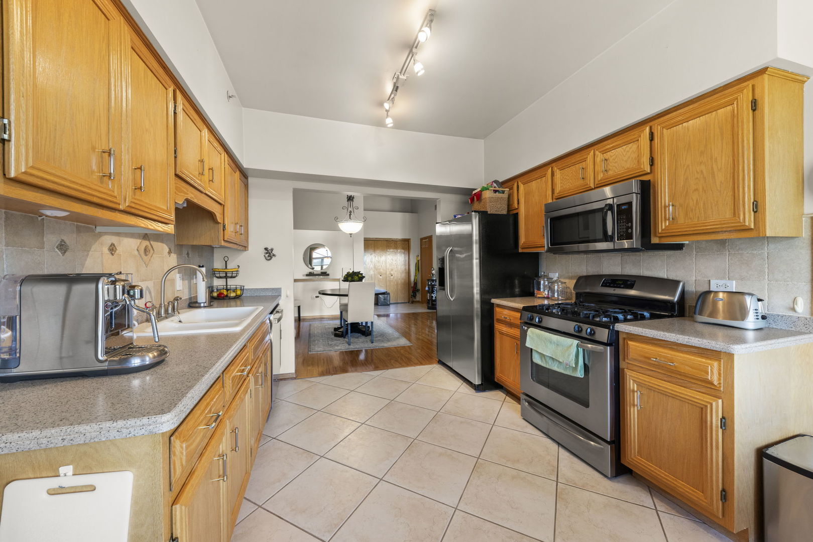 18350 Pine Ridge Drive #3D, Tinley Park, IL 60477