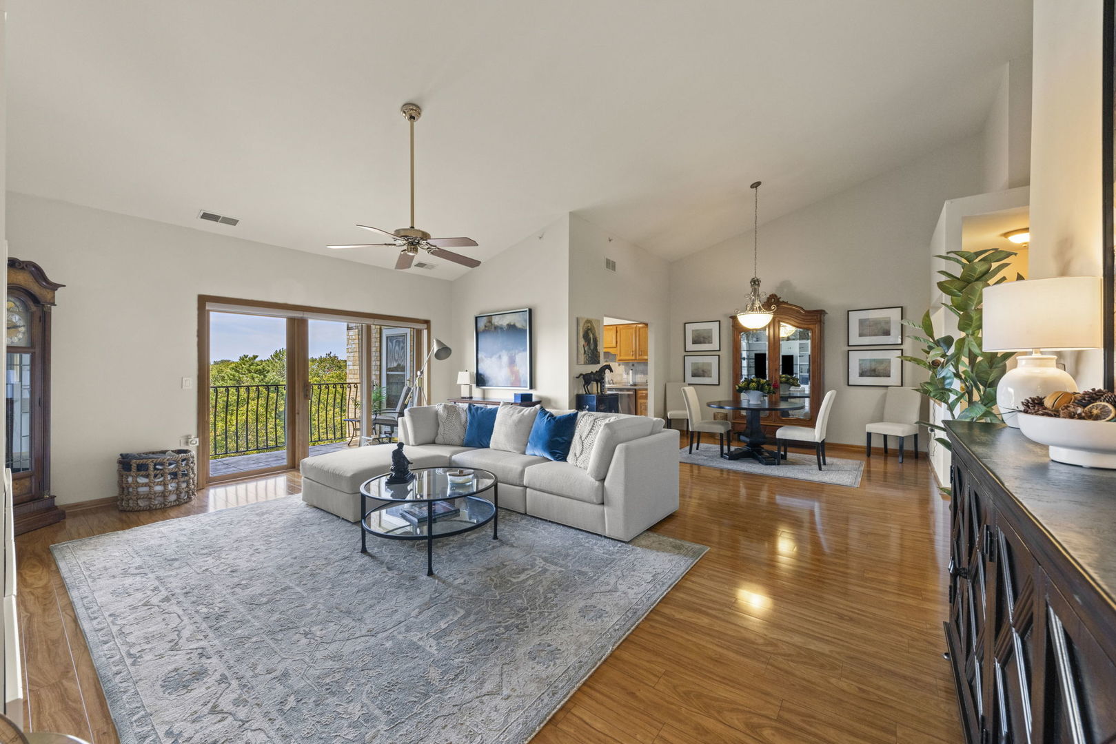 18350 Pine Ridge Drive #3D, Tinley Park, IL 60477