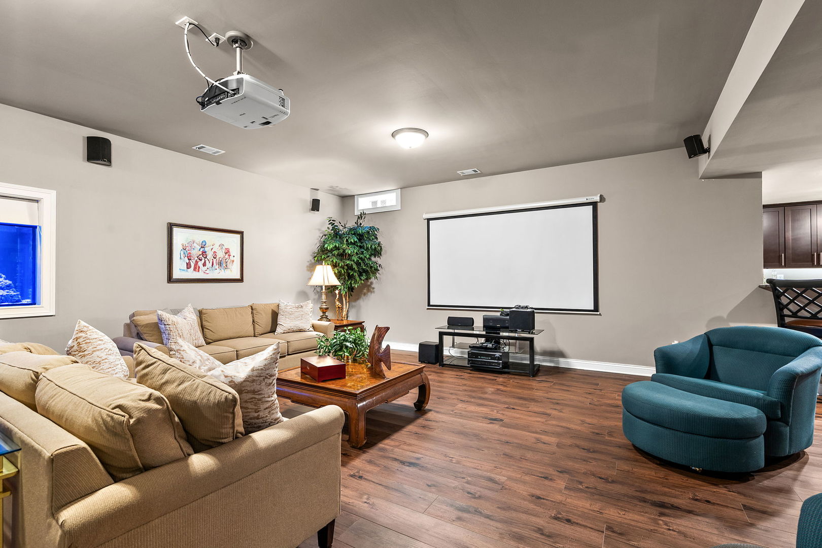 1106 Kensington Court, Schererville, IN 46375