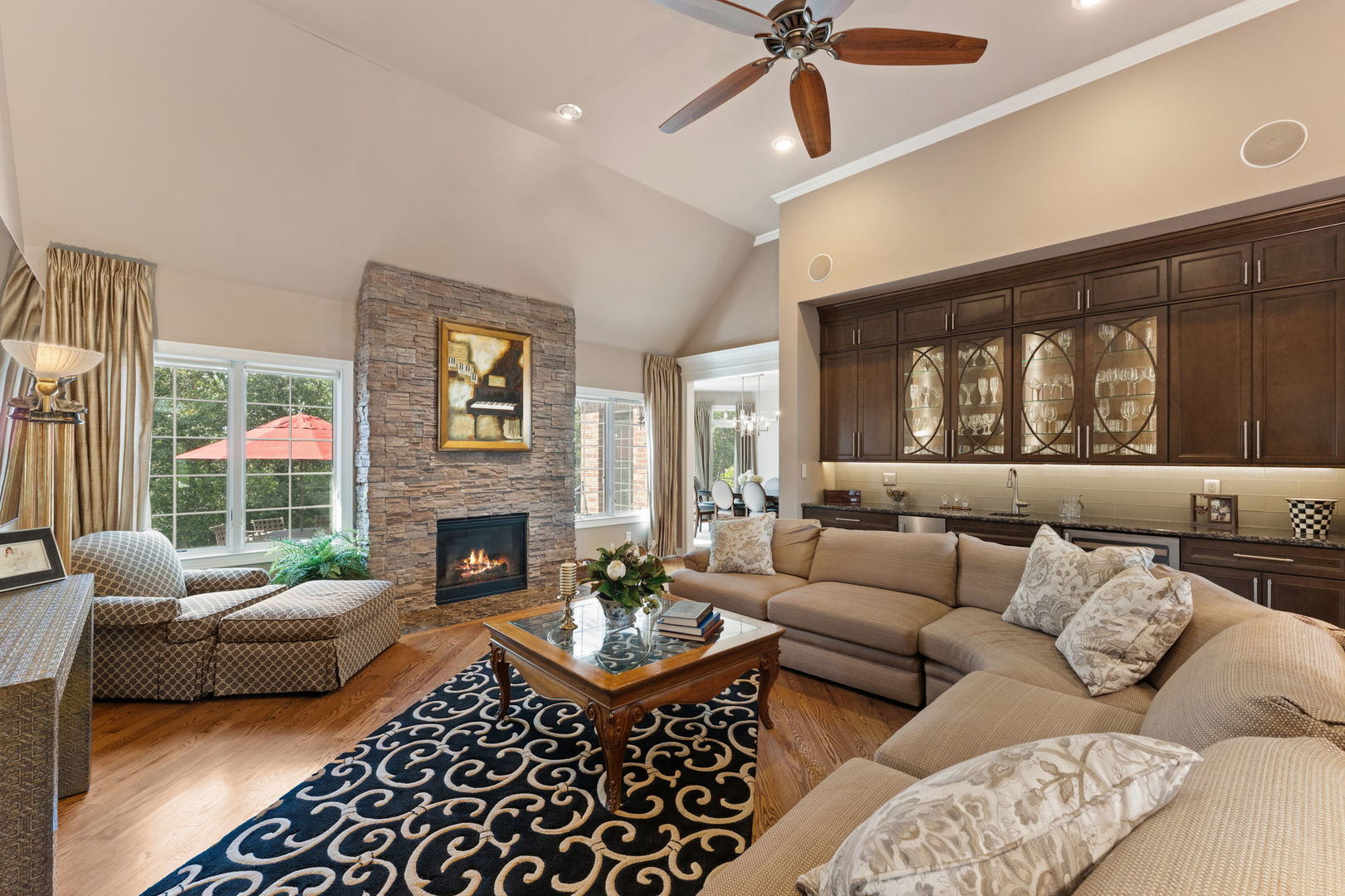 1106 Kensington Court, Schererville, IN 46375