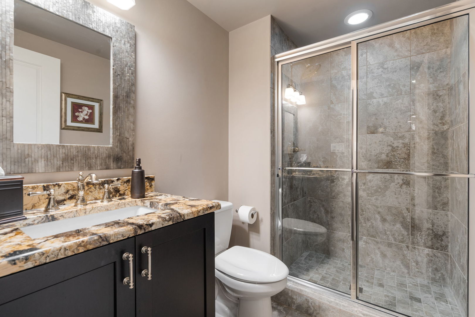 1106 Kensington Court, Schererville, IN 46375