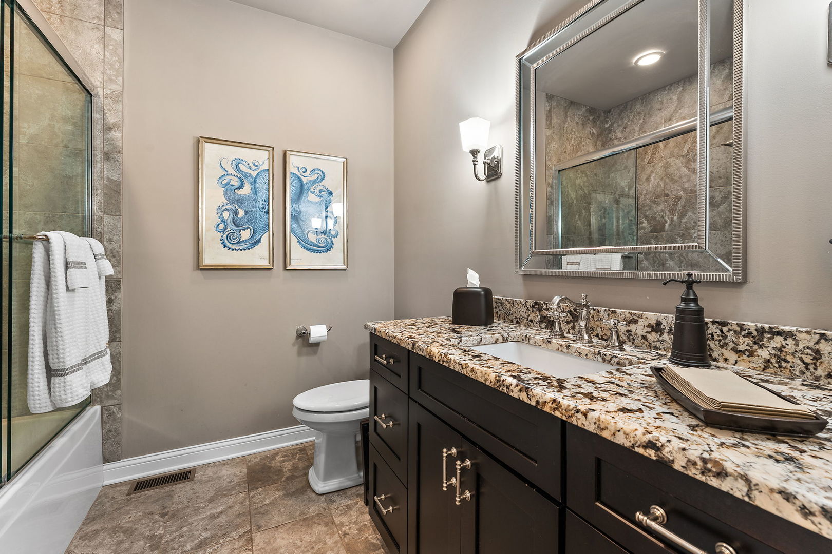 1106 Kensington Court, Schererville, IN 46375