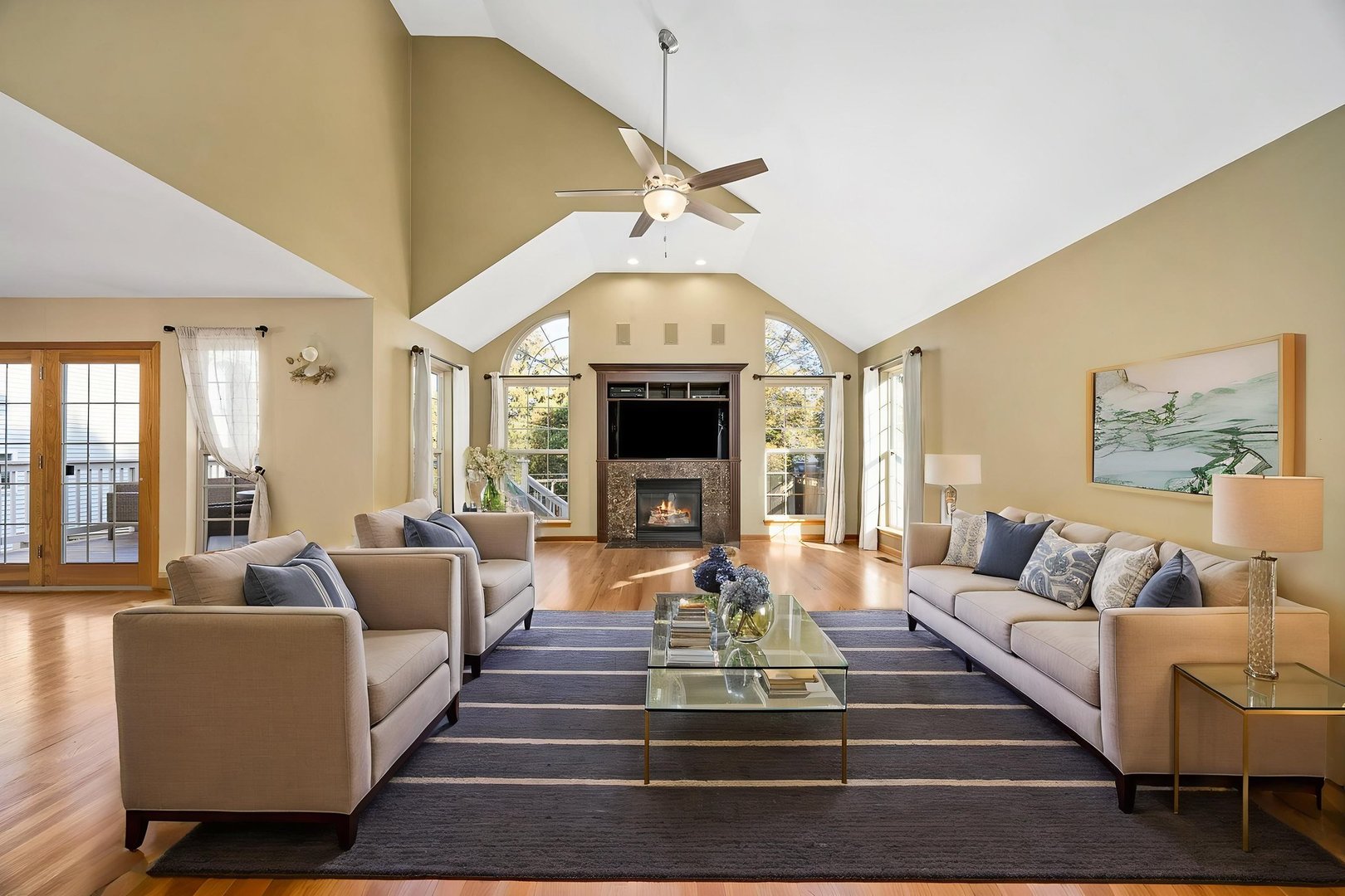 912 Middleton Avenue, Lisle, IL 60532