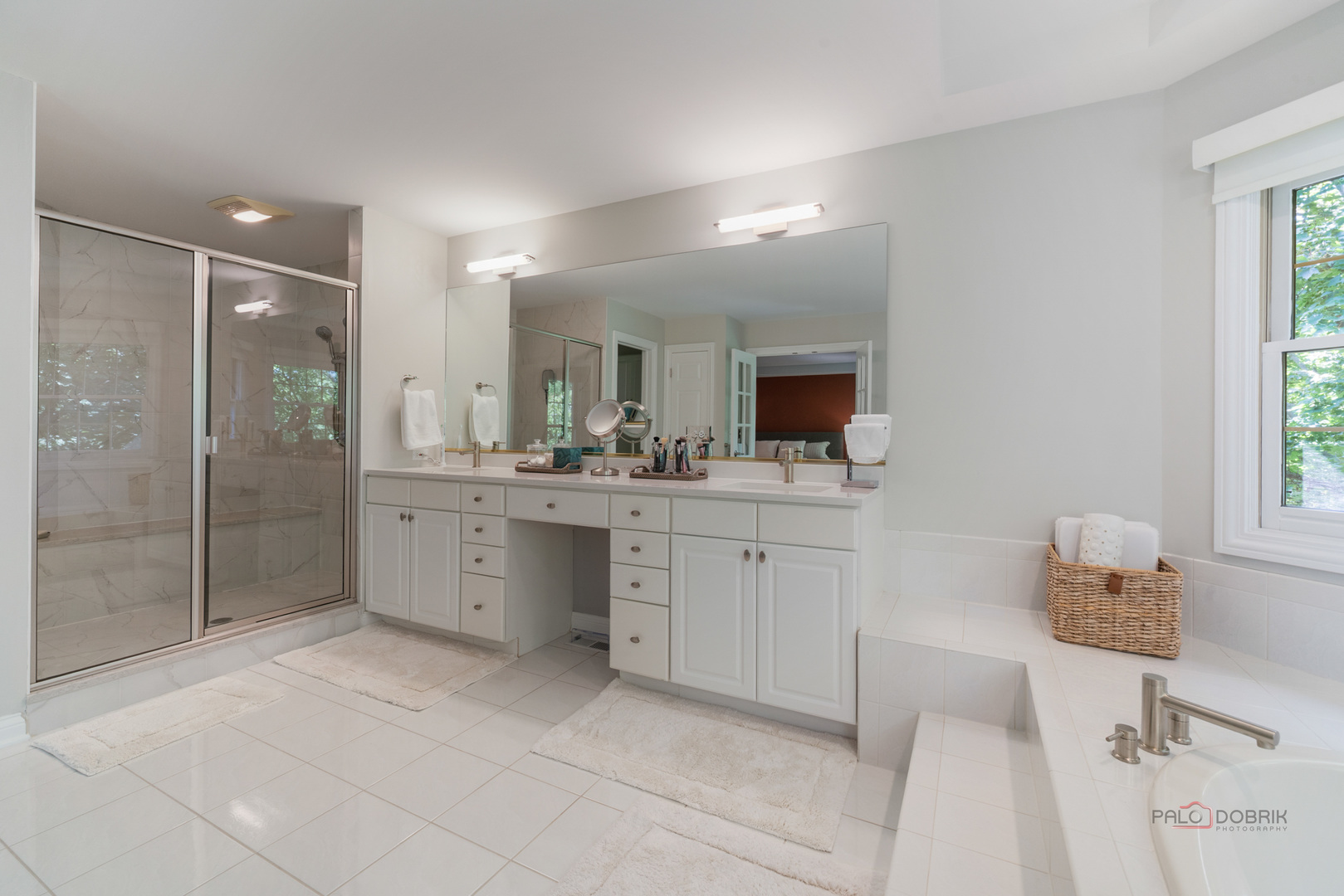 1607 Mulberry Drive, Libertyville, IL 60048