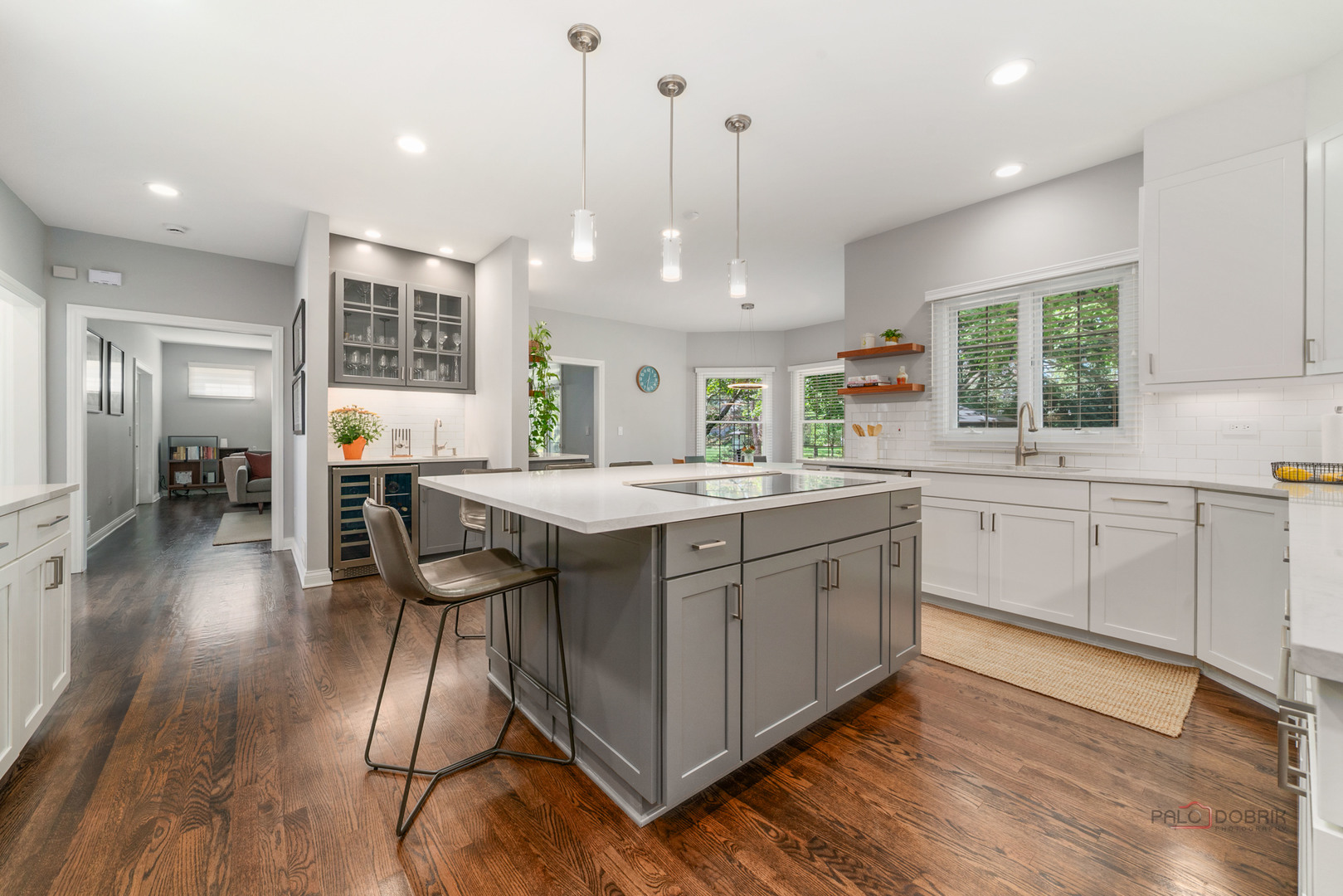 1607 Mulberry Drive, Libertyville, IL 60048
