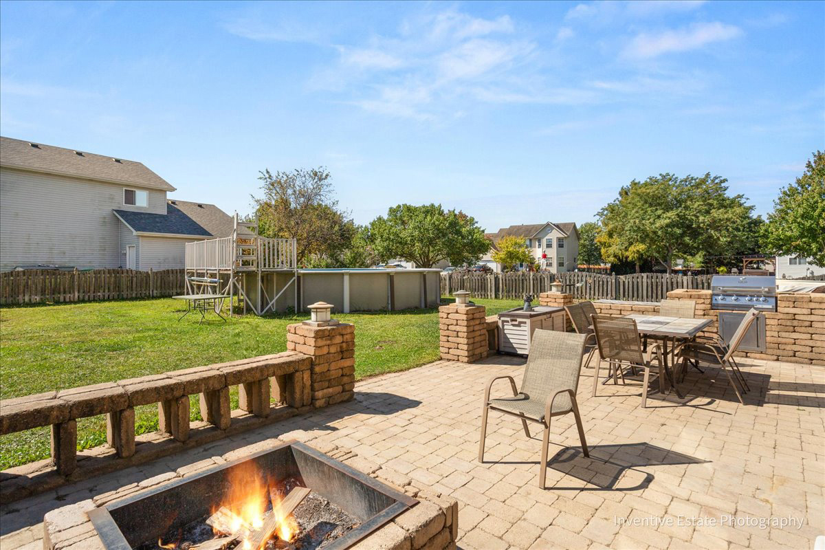 26201 W Winding Oak Court, Channahon, IL 60410