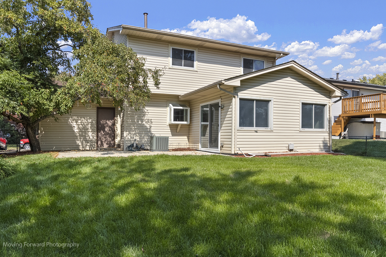 25 W Wrightwood Avenue, Glendale Heights, IL 60139