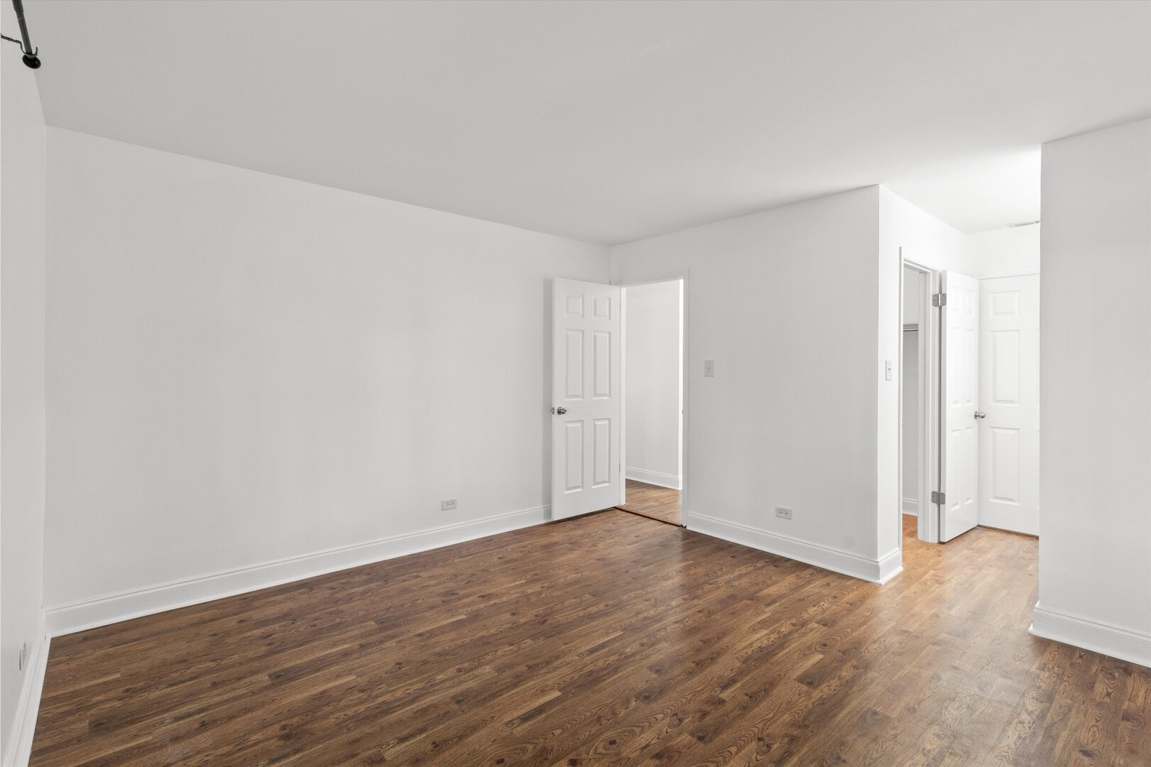 850 SHELDON Court #D, Wheaton, IL 60189