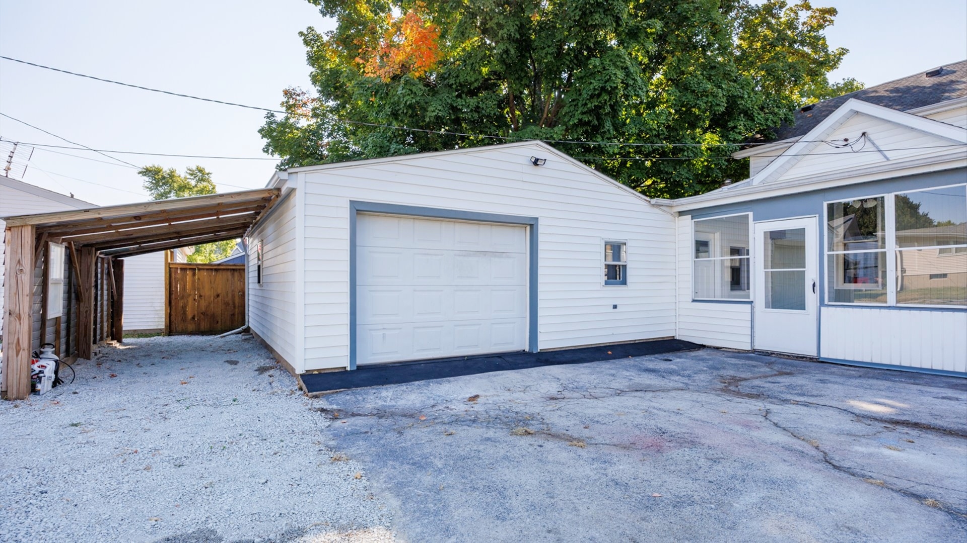 114 W North Street, Danvers, IL 61732