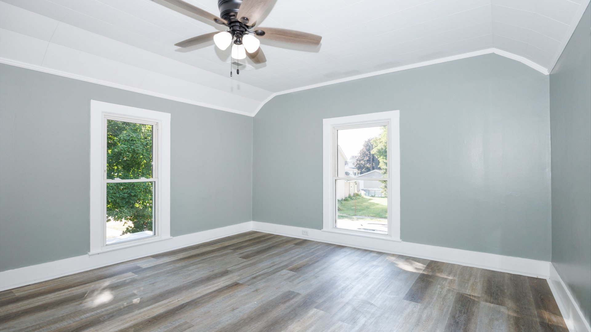 114 W North Street, Danvers, IL 61732