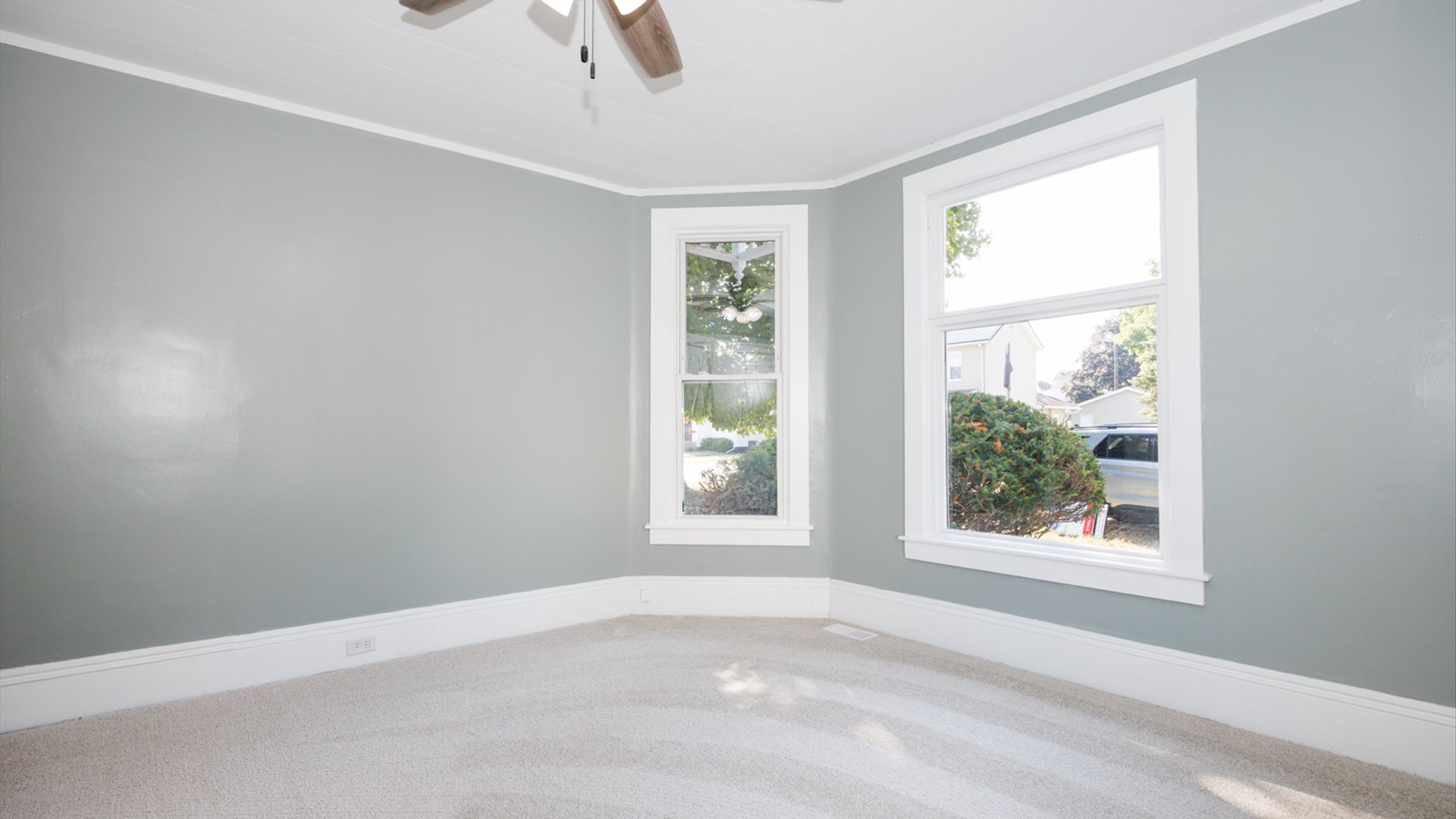 114 W North Street, Danvers, IL 61732