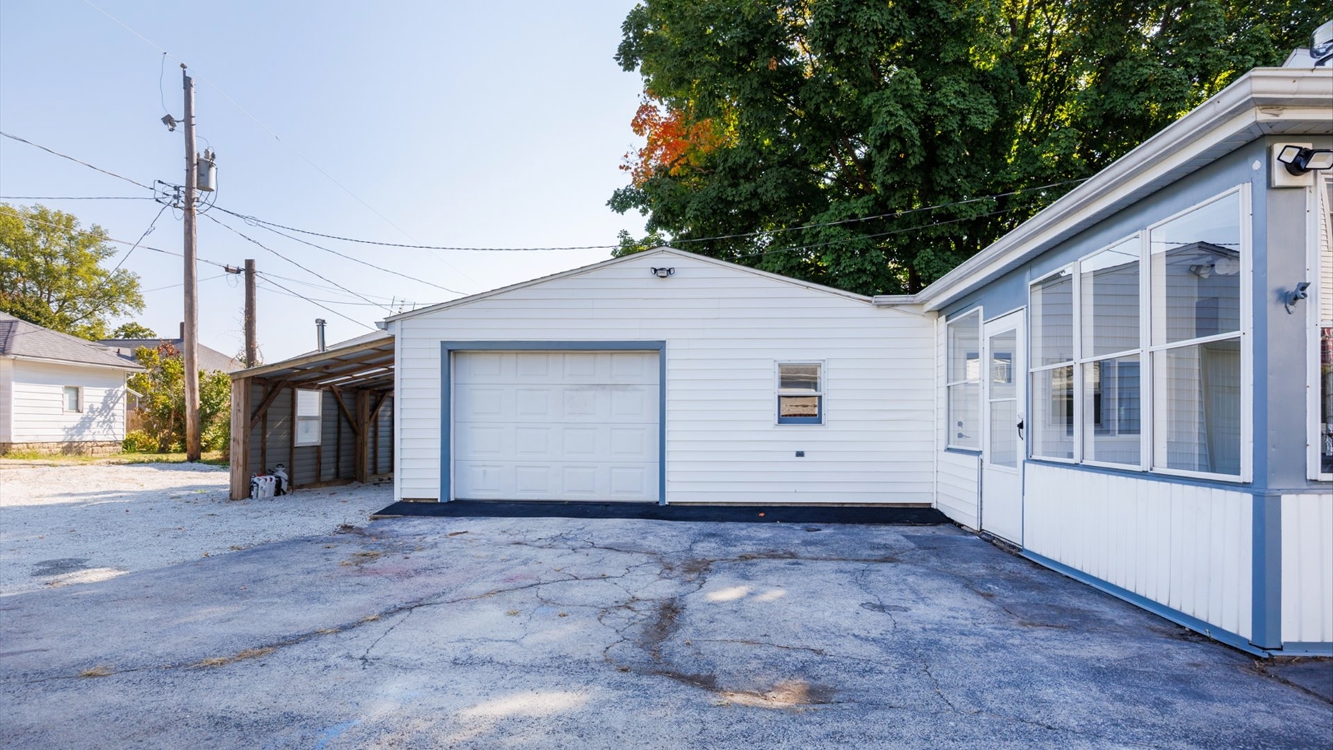 114 W North Street, Danvers, IL 61732