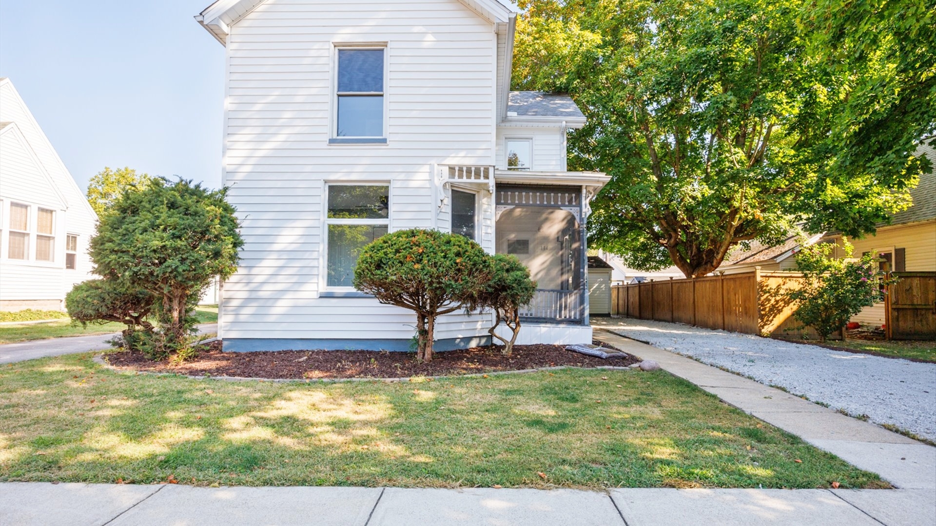 114 W North Street, Danvers, IL 61732