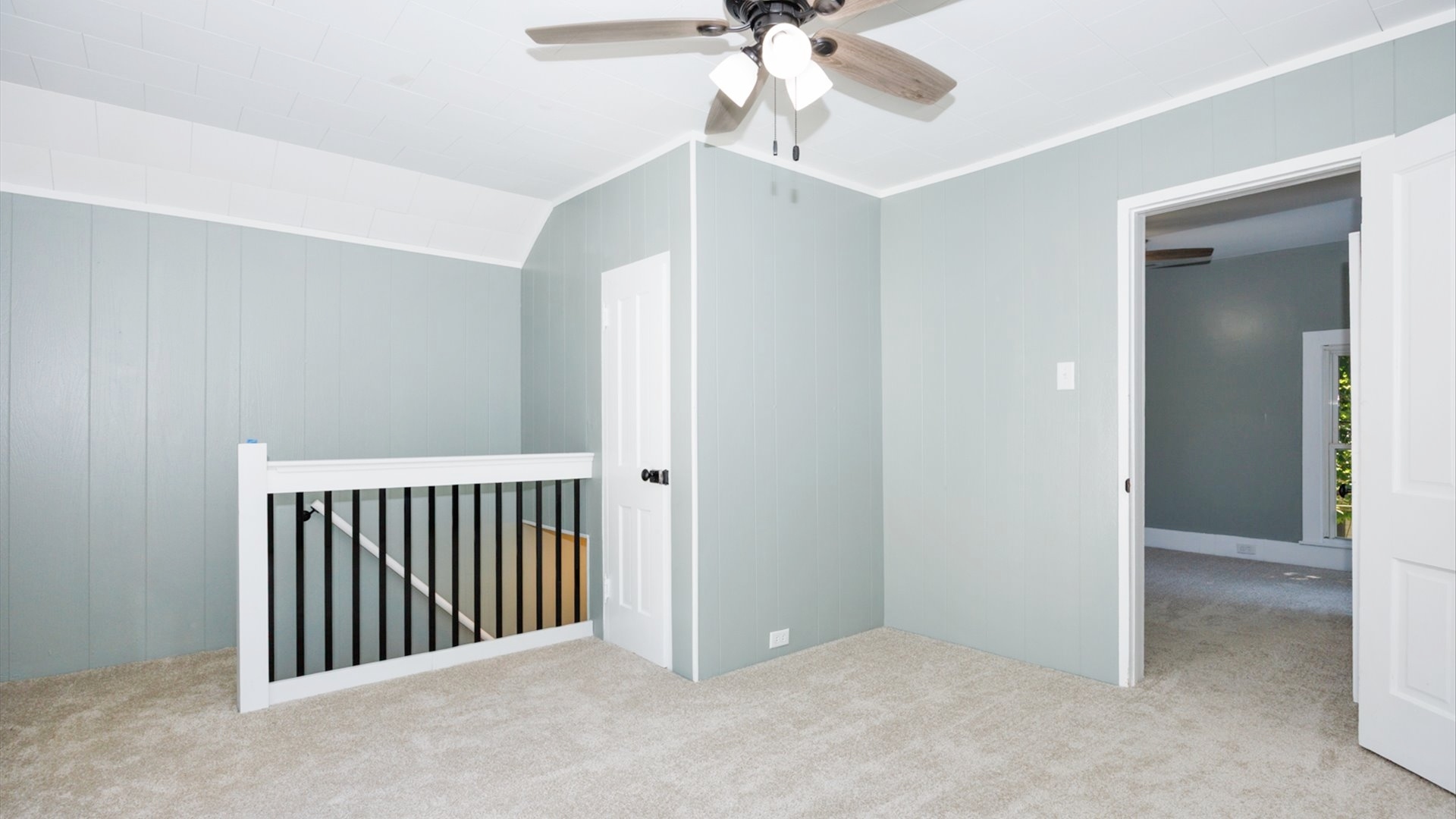 114 W North Street, Danvers, IL 61732