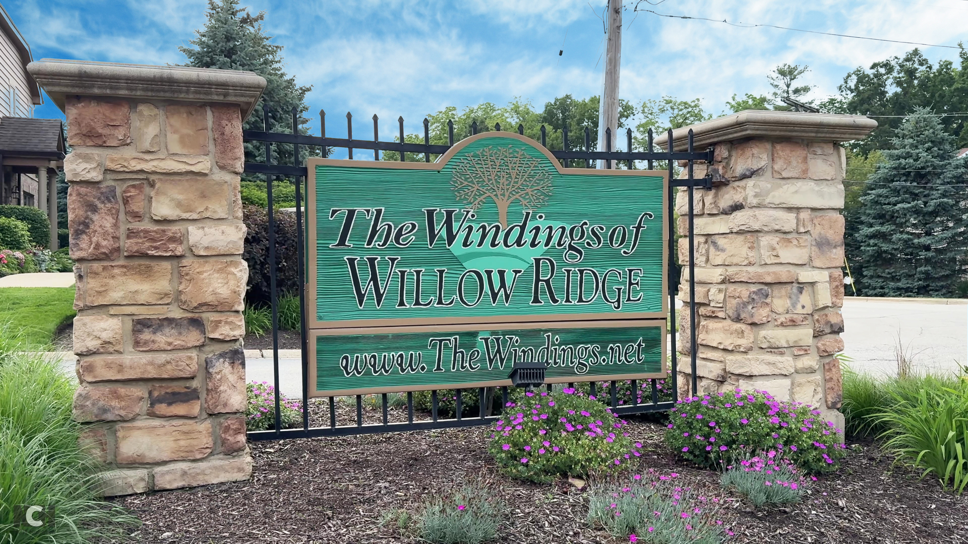 122 Santa Fe Lane, Willow Springs, IL 60480