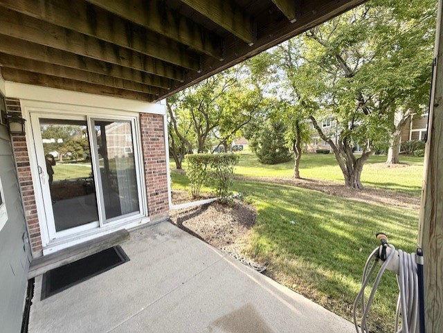 602 Stone Circle Court #Z1, Schaumburg, IL 60194