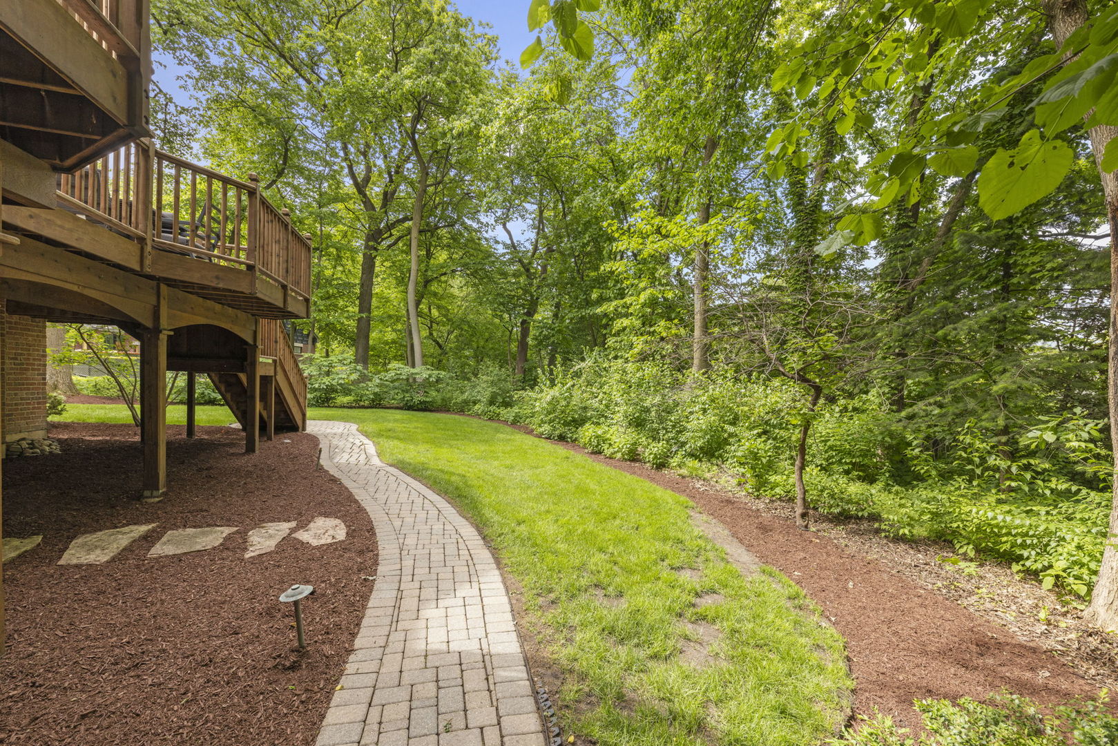 1207 Bonnema Court, Naperville, IL 60565