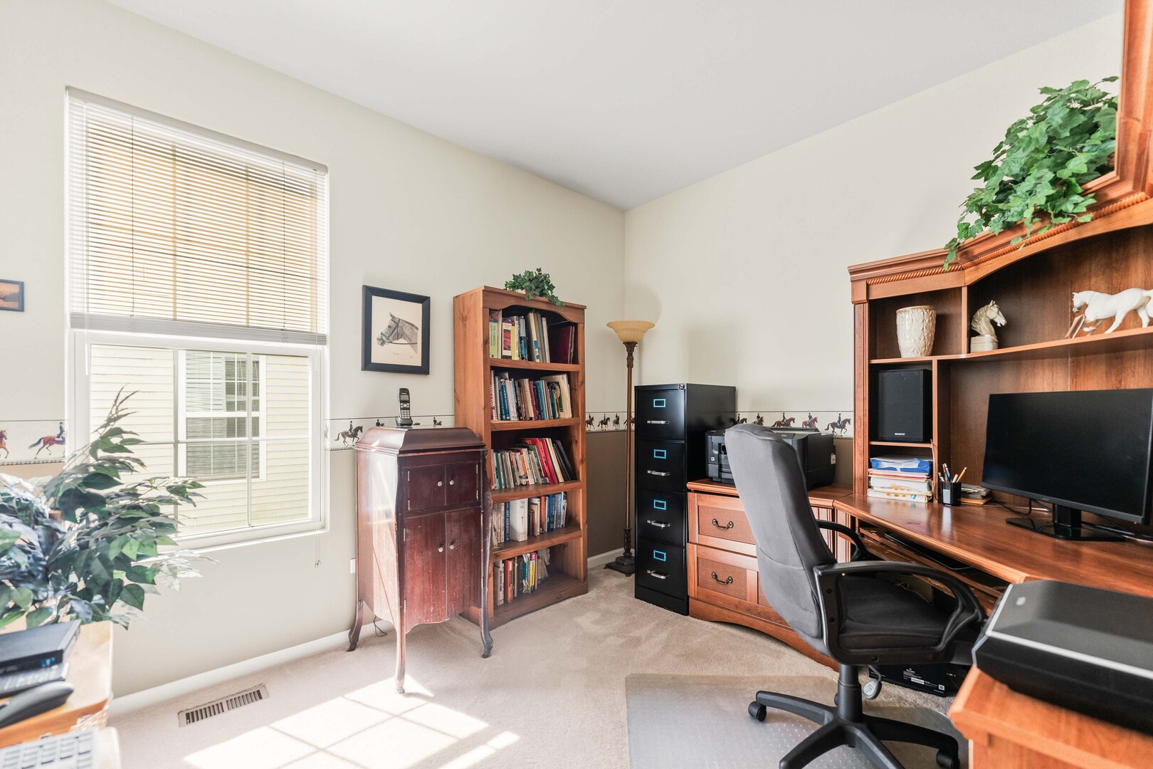 13184 Oakwood Avenue, Huntley, IL 60142