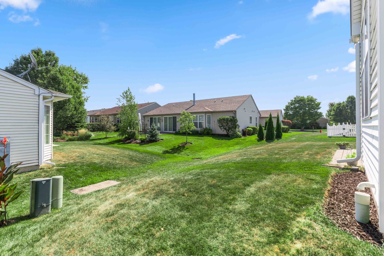 13184 Oakwood Avenue, Huntley, IL 60142